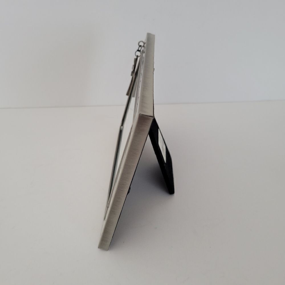 Fetco Kayla Cross Silver Frame - Picture 3 of 8